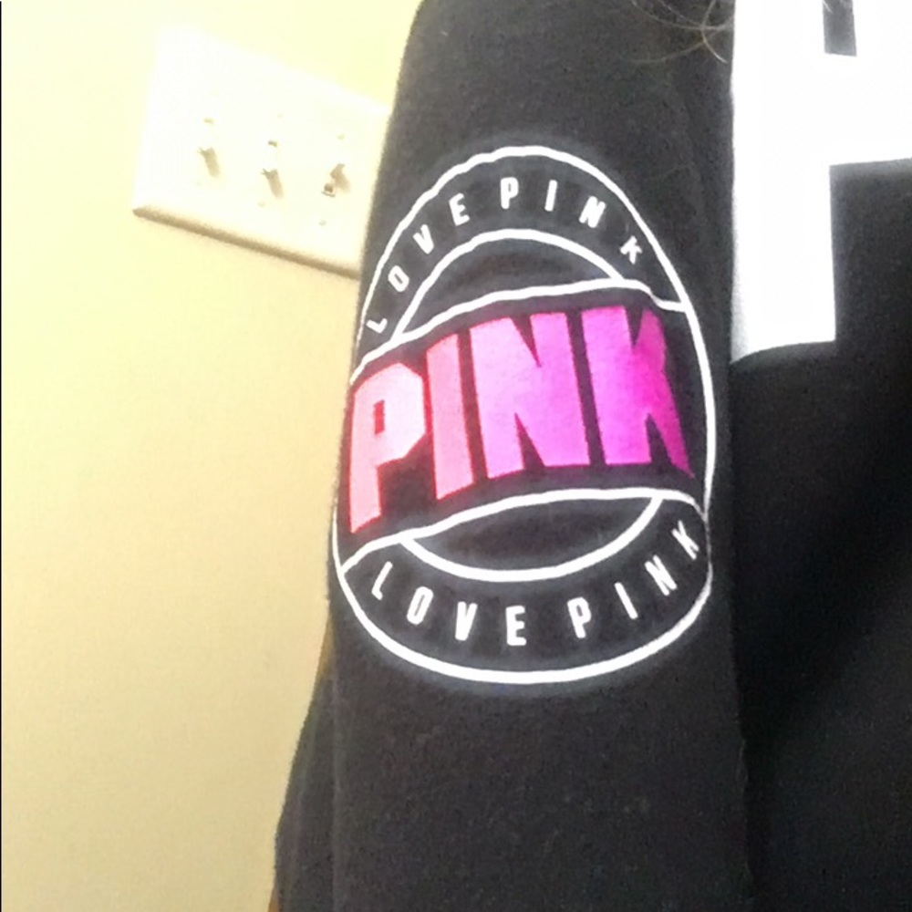 Pink hoodie - Picture 3 of 4